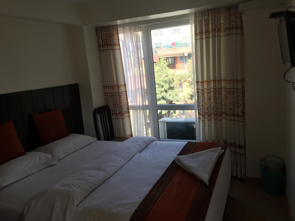 Kathmandu Merry Hotel Екстериор снимка